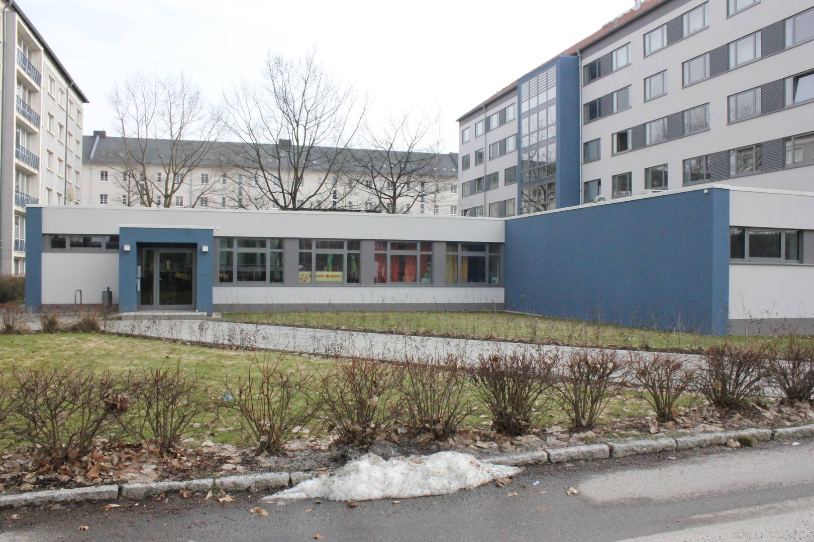 Exterior view of the Club of Cultures building